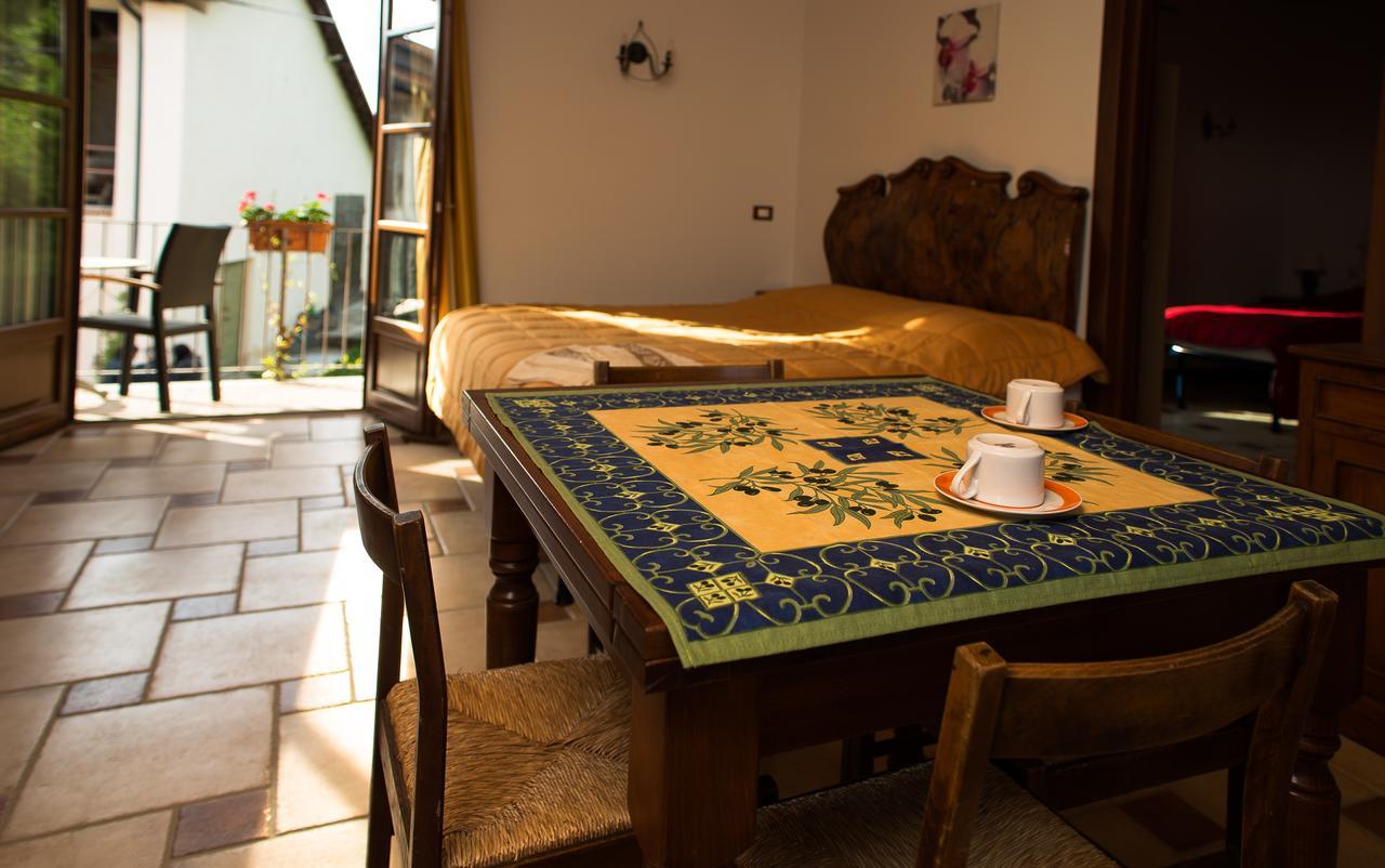 La Madonnina Agriturismo Dorè Alba  Extérieur photo
